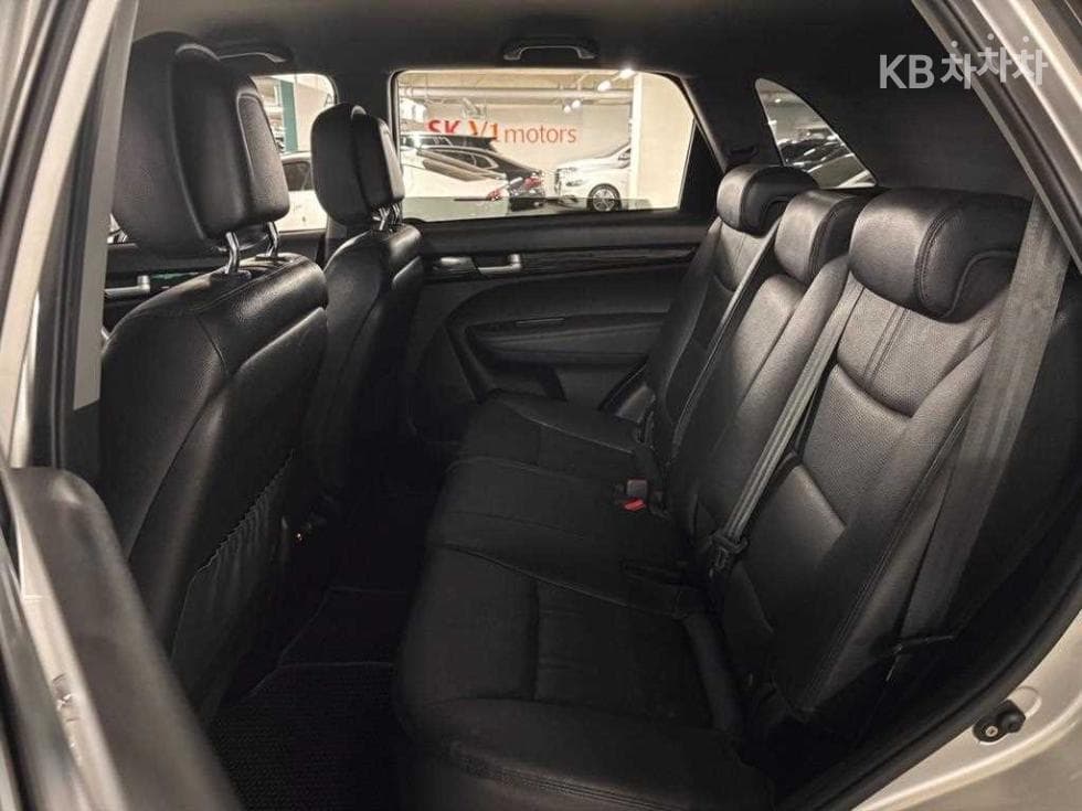 Киа SorentoRДизел 2.0 2WD TLX Най-висок клас - 16