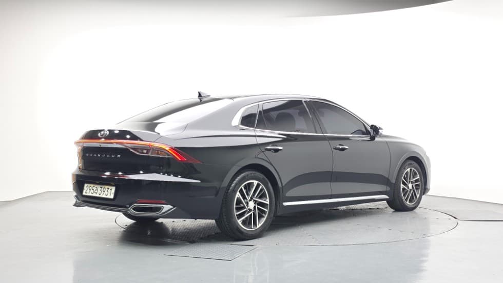 Hyundai The New (facelift) Grandeur (Azera)2.5 Premium - 2