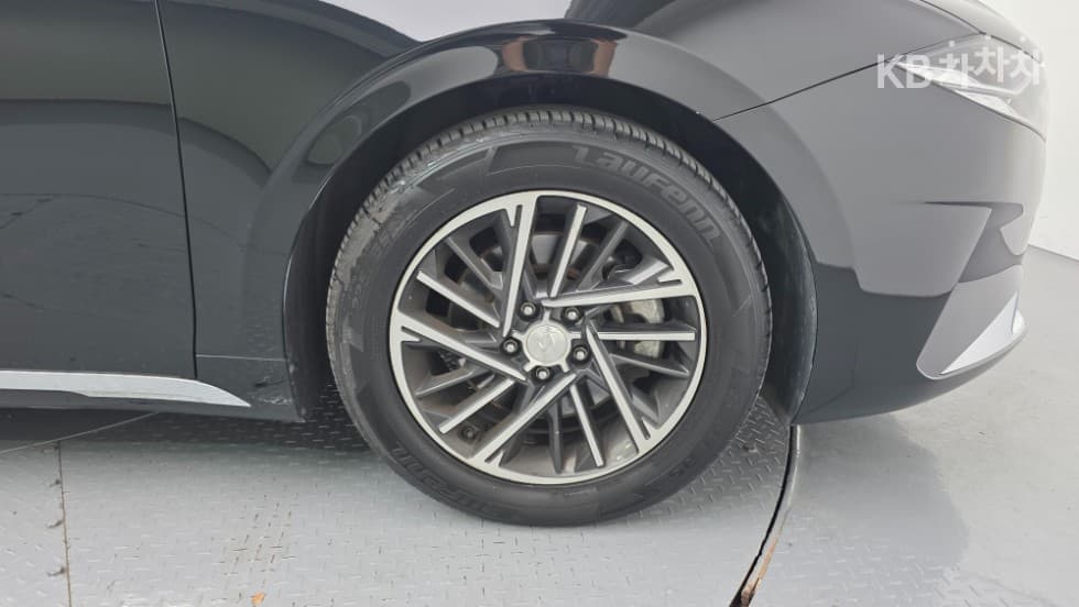 Hyundai The New (facelift) Grandeur (Azera)2.5 Premium - 7