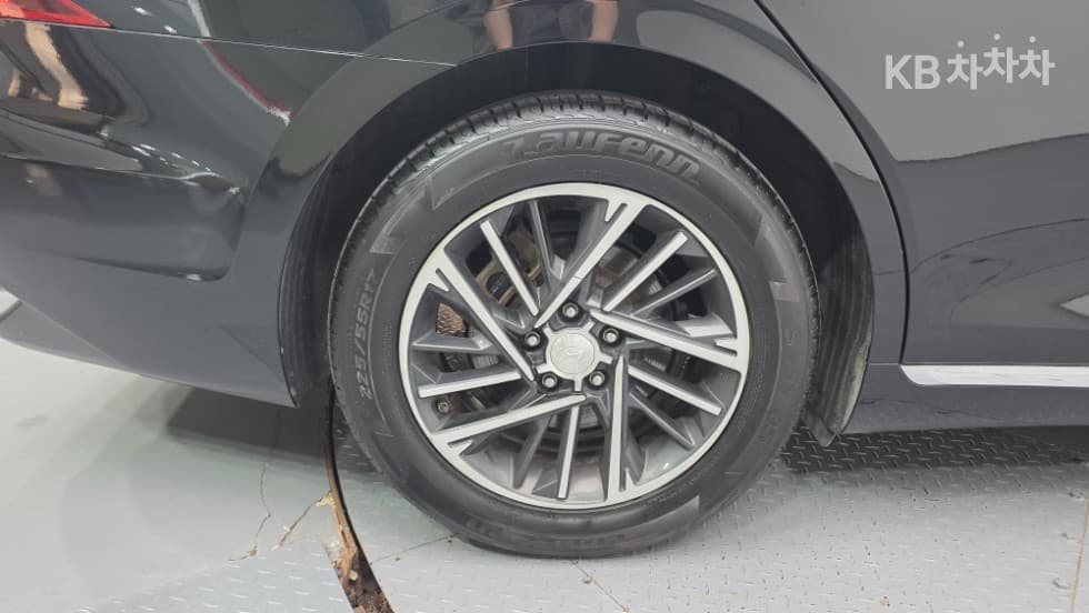 Hyundai The New (facelift) Grandeur (Azera)2.5 Premium - 8