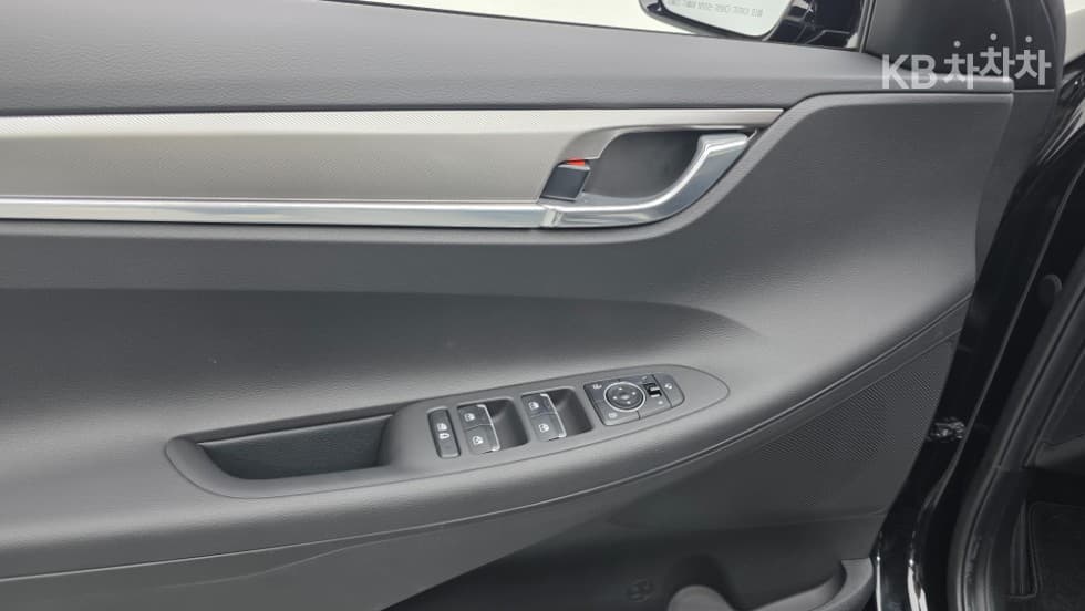 Hyundai The New (facelift) Grandeur (Azera)2.5 Premium - 20