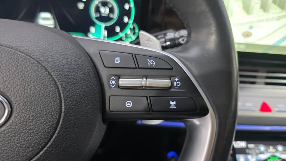 Hyundai The New (facelift) Grandeur (Azera)2.5 Premium - 25