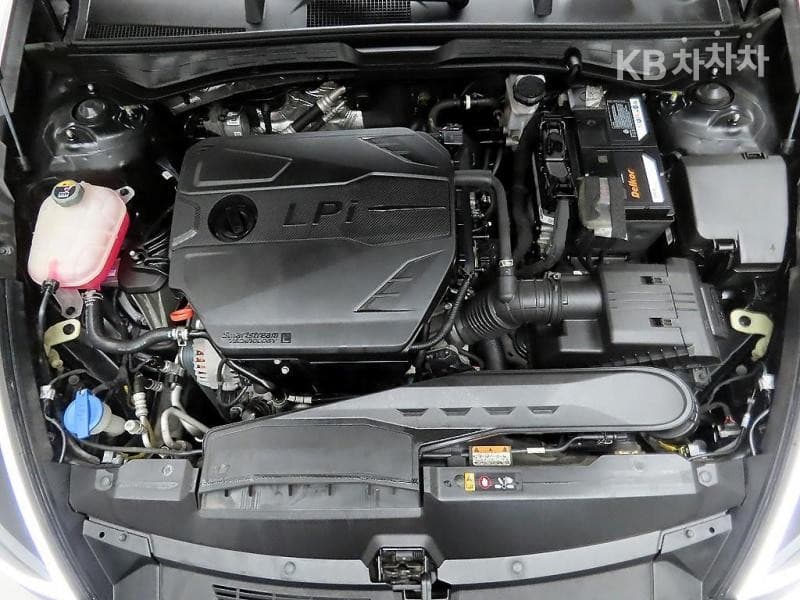 Хюндай Соната (DN8)2.0 LPG Рент-а-кар Premium - 20
