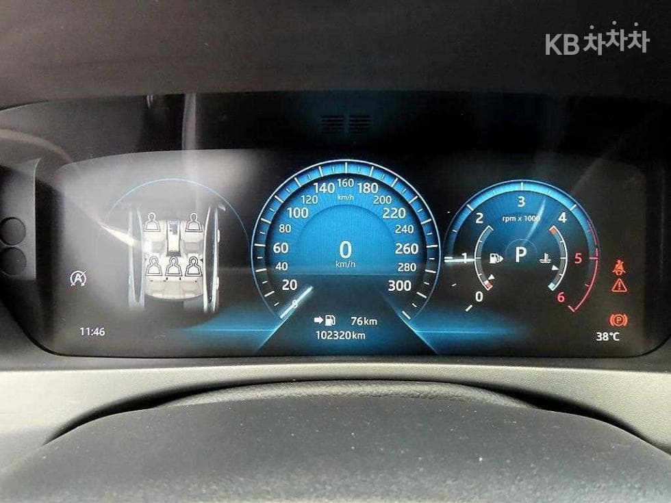 Jaguar XE2.0 Diesel PORTFOLIO - 9
