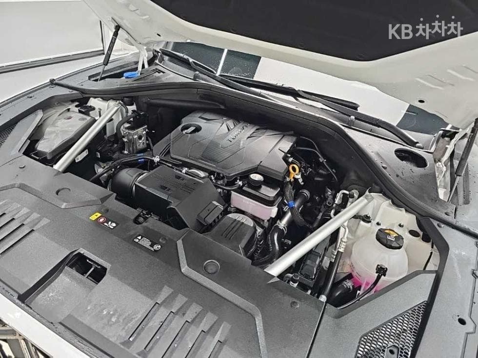 Дженезис GV70Бензин 2.5T AWD - 5