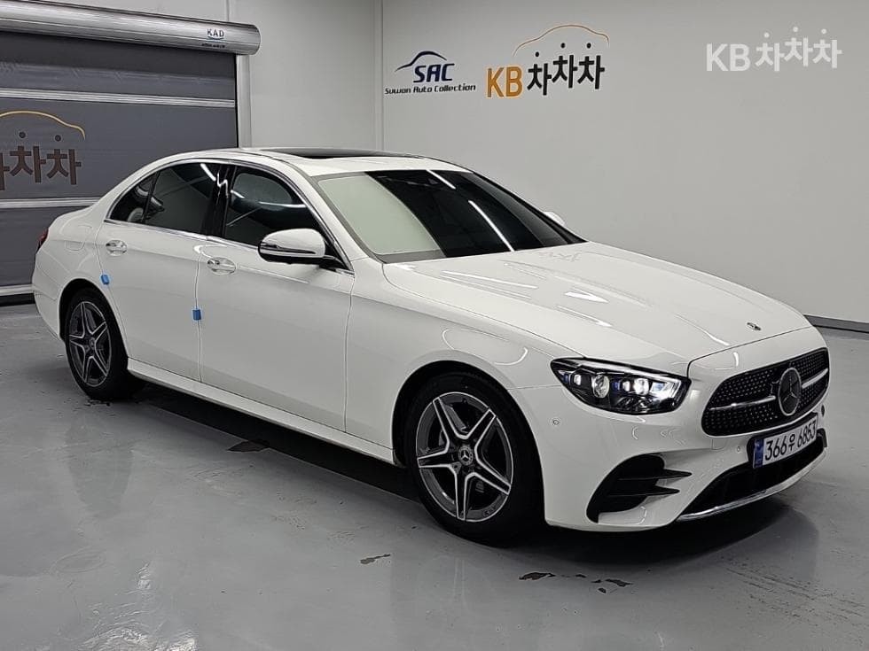 Mercedes-Benz E-Клас (W213)E250 AMG Line - 4