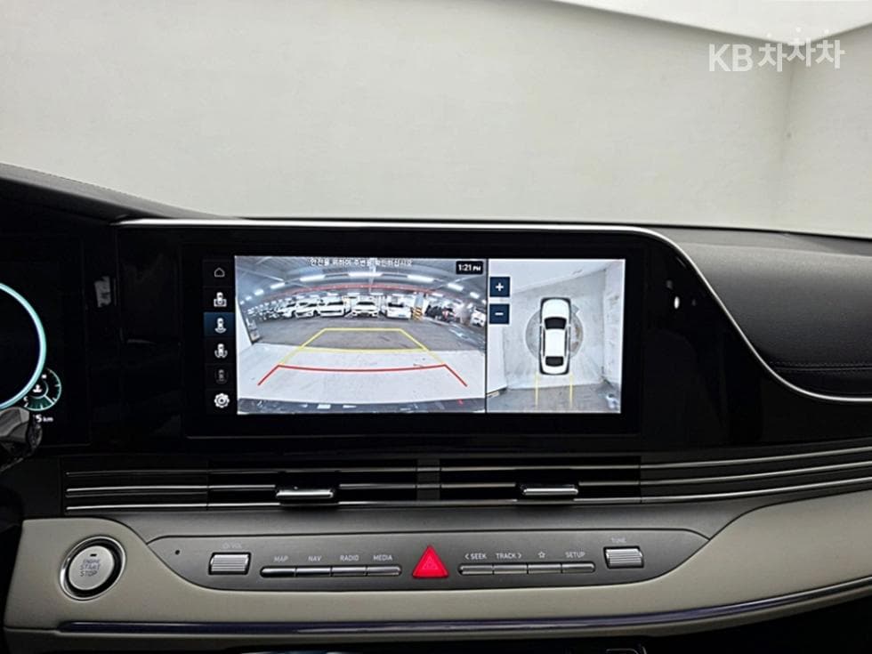 Hyundai The New (facelift) Grandeur (Azera)2.5 Le Blanc - 19
