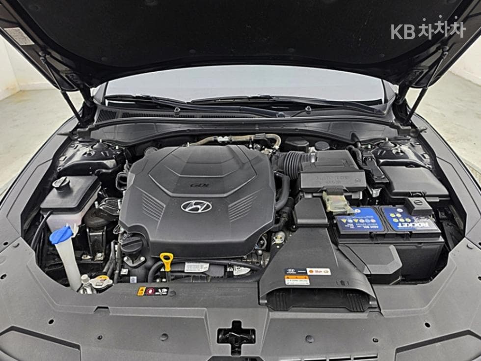 Hyundai The New (facelift) Grandeur (Azera)3.3 Le Blanc - 9