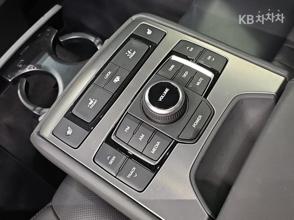 Хюндай ДженезисDHG330 Premium AWD - 14