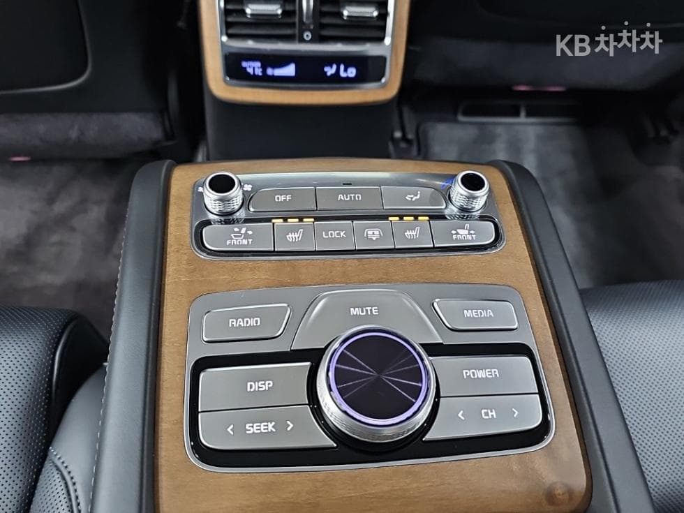 Киа The New (фейслифт) K9(Второ поколение)3.8 GDI AWD 베스트셀렉션Ⅰ - 15