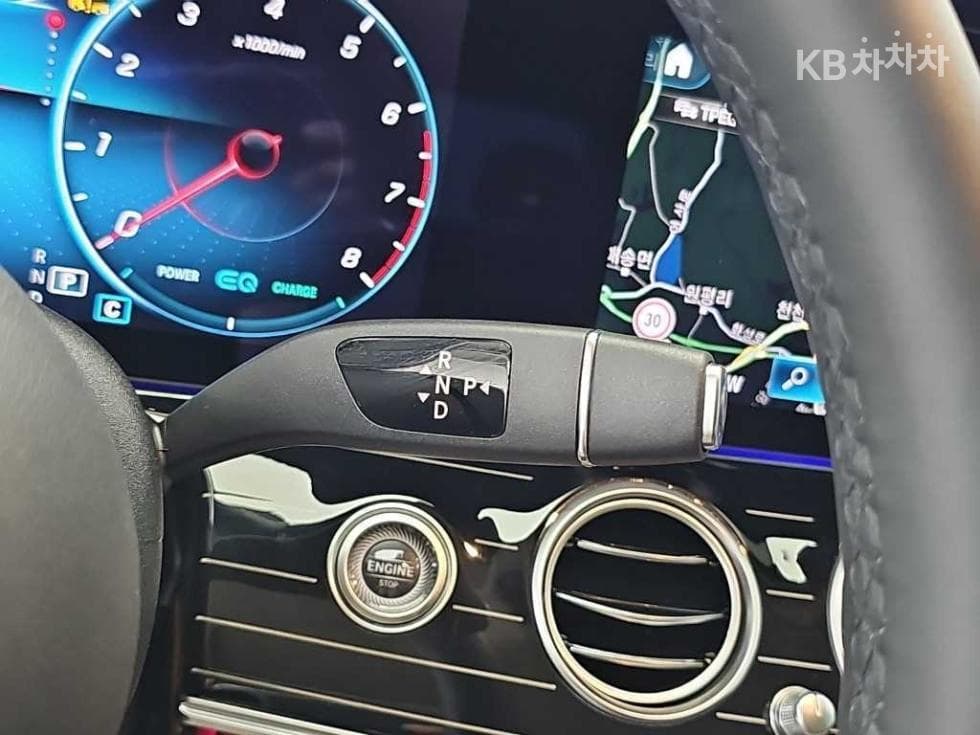 Mercedes-Benz E-Class (W213)E450 4MATIC EXCLUSIVE - 8
