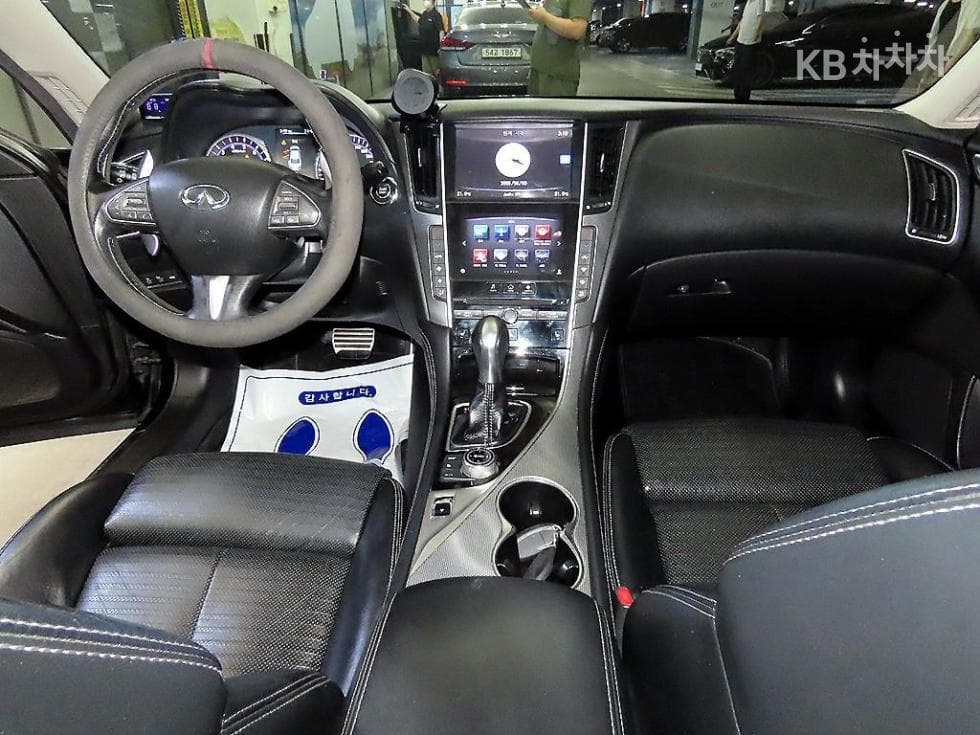 Seater피니티 Q503.5 S Hybrid Essence - 10
