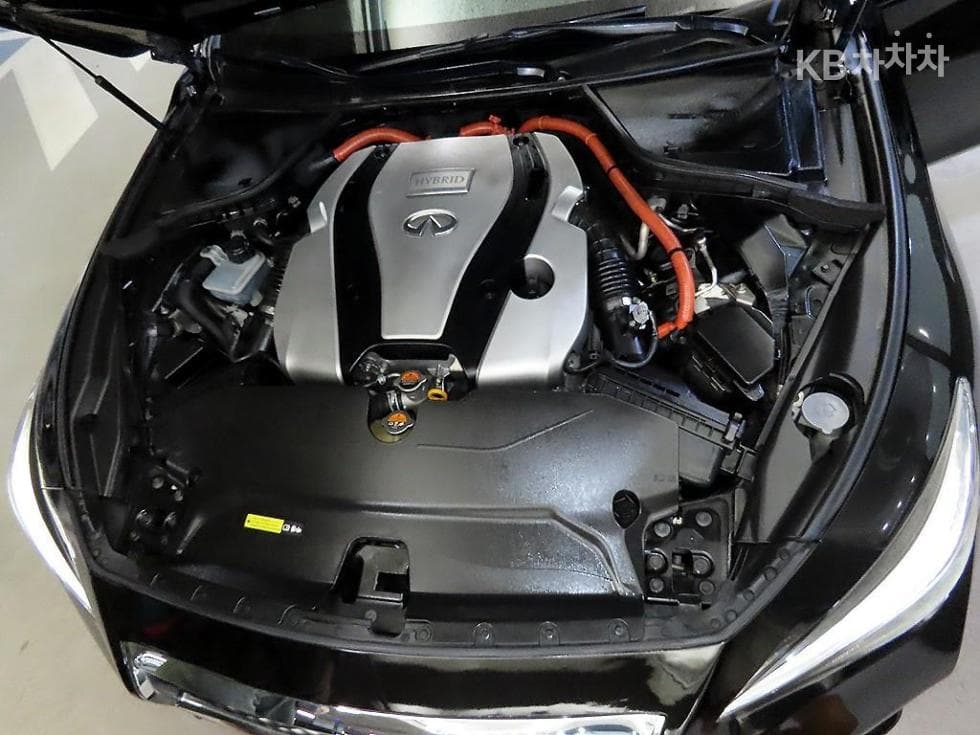 Seater피니티 Q503.5 S Hybrid Essence - 19