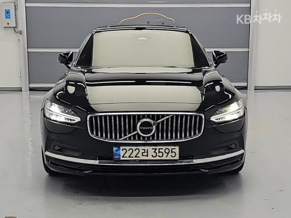 Volvo S90 Второ поколениеB6 AWD Ultimate Bright - 2