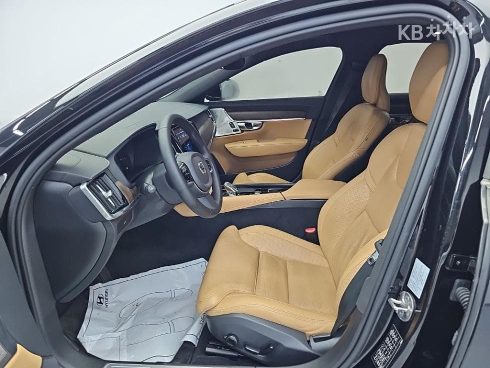 Volvo S90 Второ поколениеB6 AWD Ultimate Bright - 11