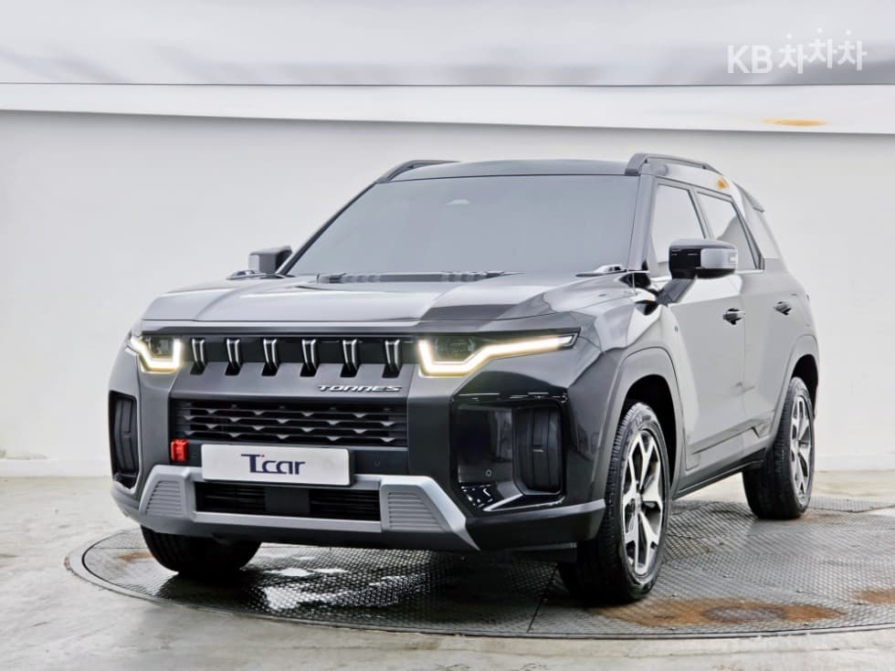 KG Mobility 토레스(J100) 1.5 GDI Turbo T5 - Image 1