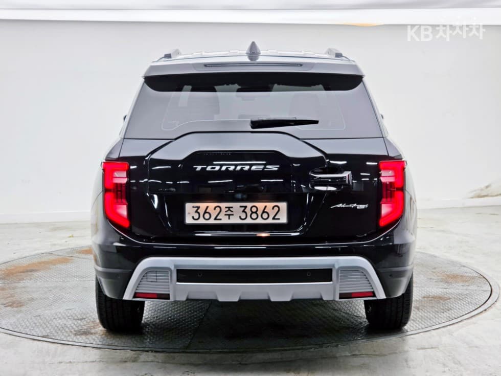 KG Mobility 토레스(J100)1.5 GDI Turbo T5 - 4