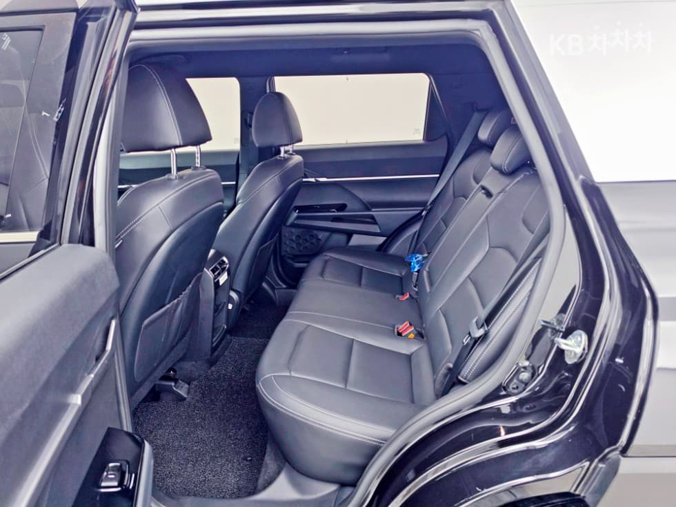 KG Mobility 토레스(J100)1.5 GDI Turbo T5 - 6