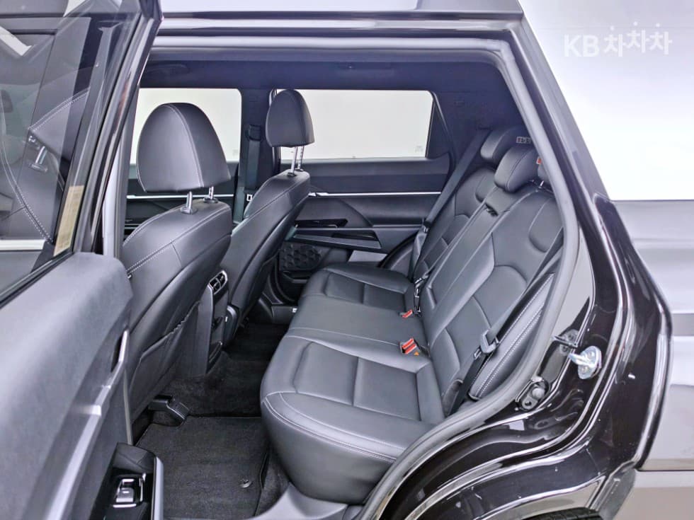 KG Mobility 토레스(J100)1.5 GDI Turbo T5 - 6