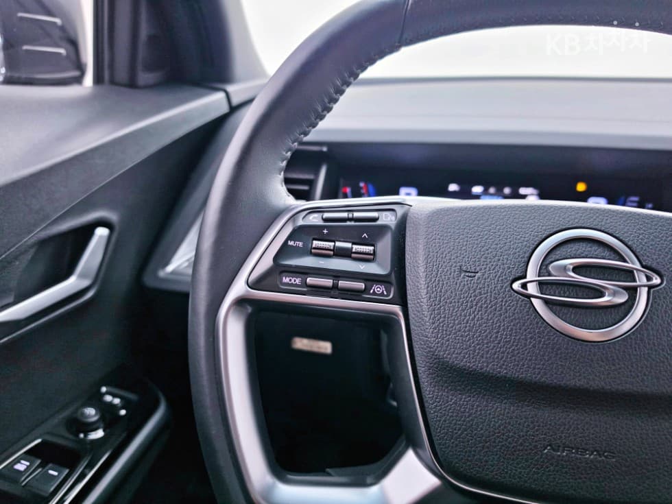 KG Mobility 토레스(J100)1.5 GDI Turbo T5 - 8