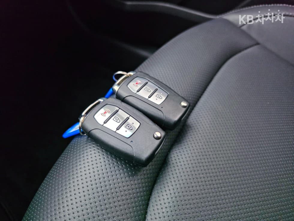 KG Mobility 토레스(J100)1.5 GDI Turbo T5 - 16