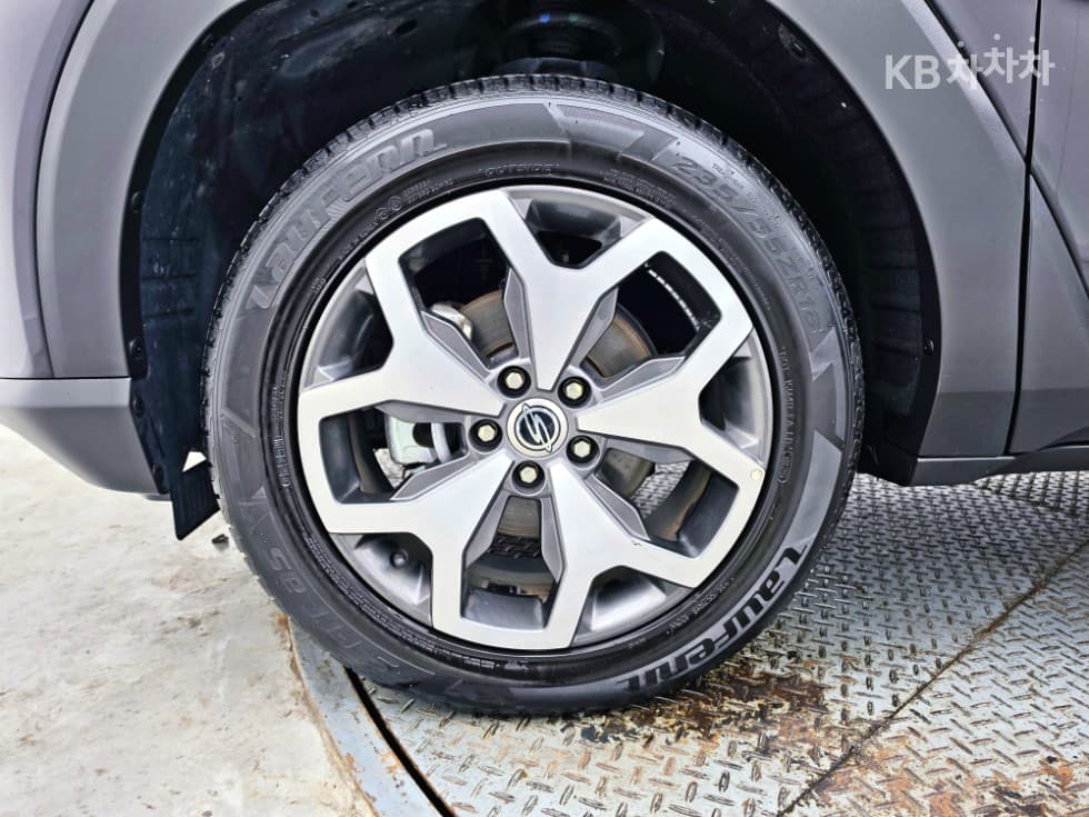 KG Mobility 토레스(J100)1.5 GDI Turbo T5 - 18
