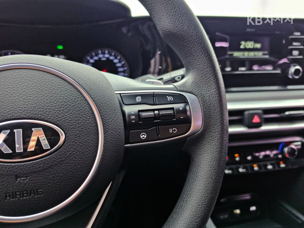 Kia K5 3rd Gen2.0 Gasoline Trendy - 9