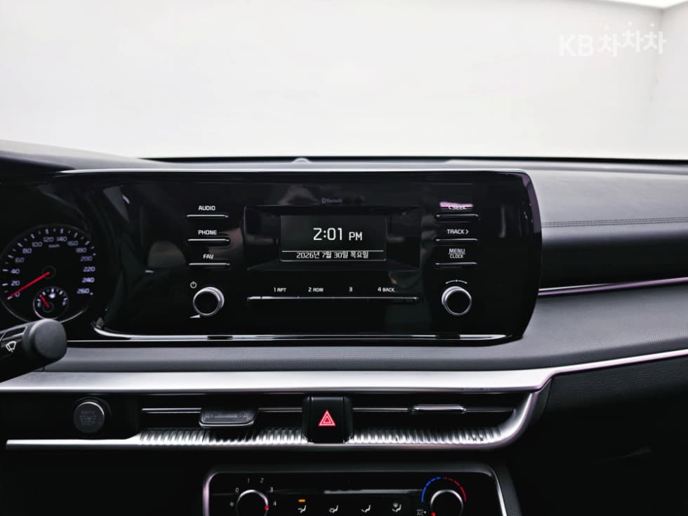 Kia K5 3rd Gen2.0 Gasoline Trendy - 12