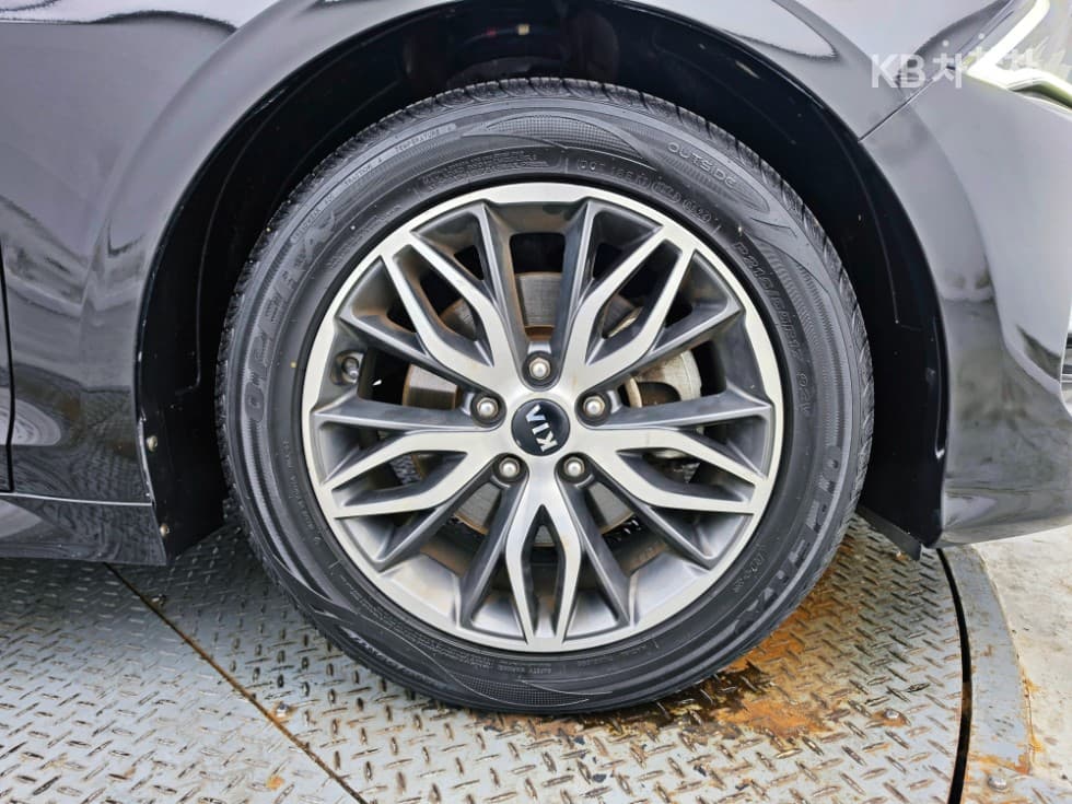 Kia K5 3rd Gen2.0 Gasoline Trendy - 20