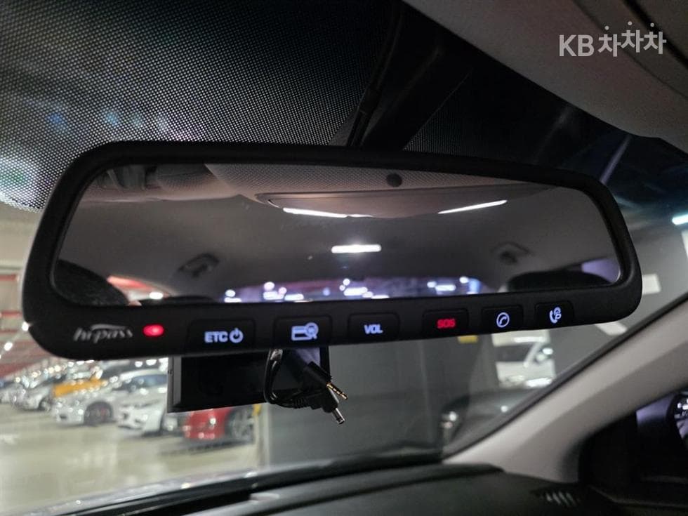 Hyundai Sonata LFLPI Modern Disabled-accessible - 14