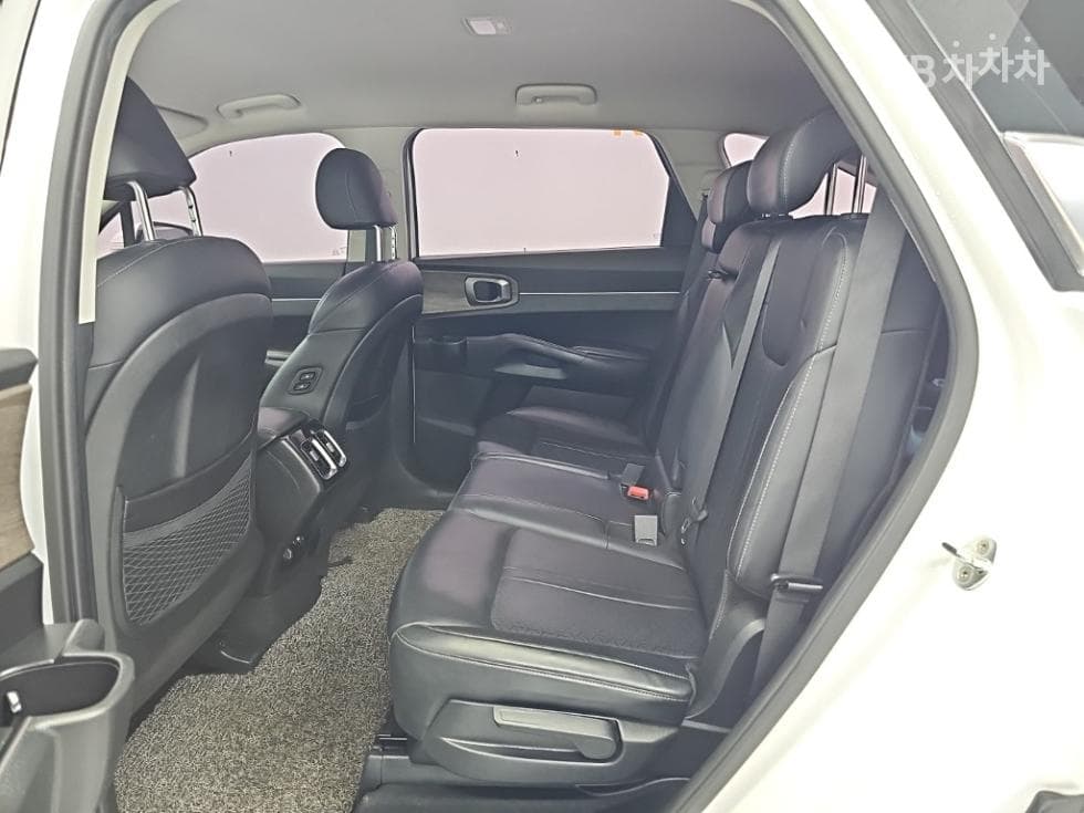 Киа The New (фейслифт) Sorento MQ42.2 Дизел AWD Престиж - 12