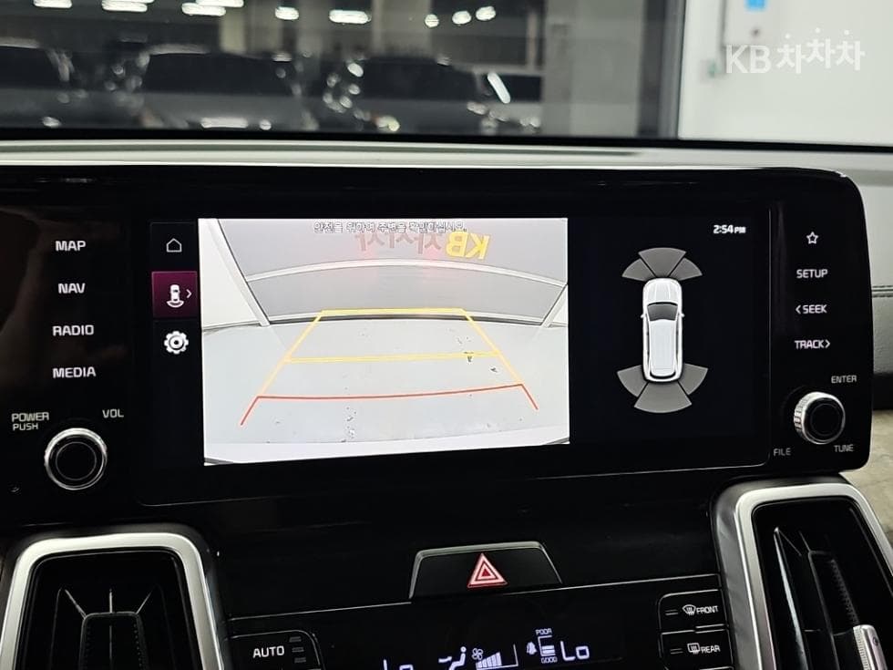 Киа The New (фейслифт) Sorento MQ42.2 Дизел AWD Престиж - 16