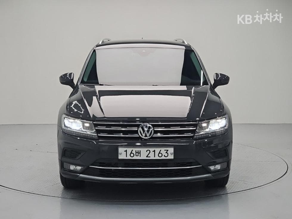 Volkswagen The New (фейслифт) Tiguan2.0 Турбо Дизел Инжекция Premium - 2