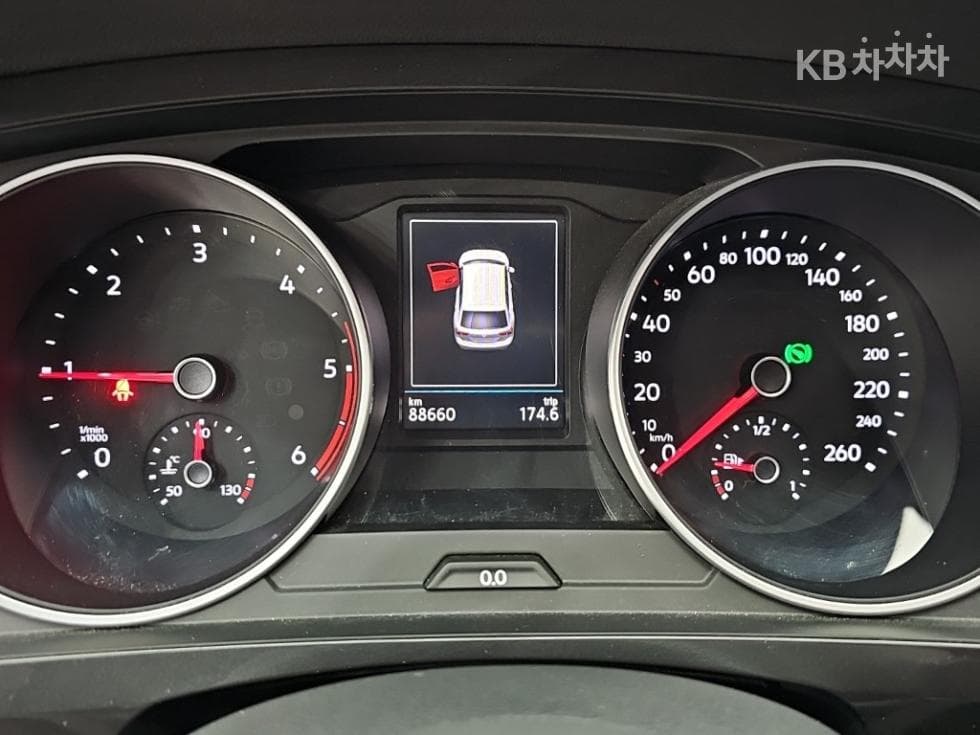 Volkswagen The New (фейслифт) Tiguan2.0 Турбо Дизел Инжекция Premium - 6