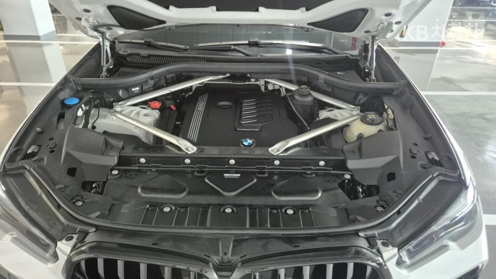 BMW X6(G06)xDrive 40i M Sport Package - 6