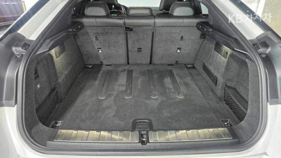 BMW X6(G06)xDrive 40i M Sport Package - 20