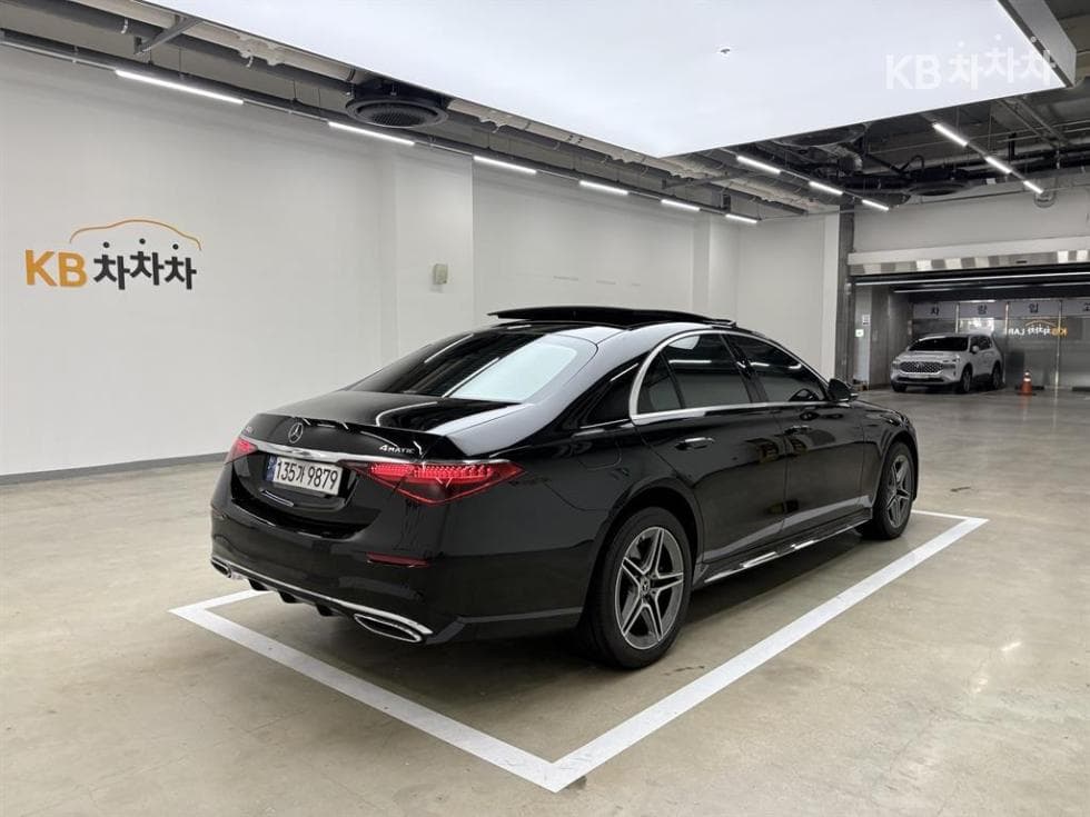 Mercedes-Benz S-Class W223S400d 4Matic Standard - 4