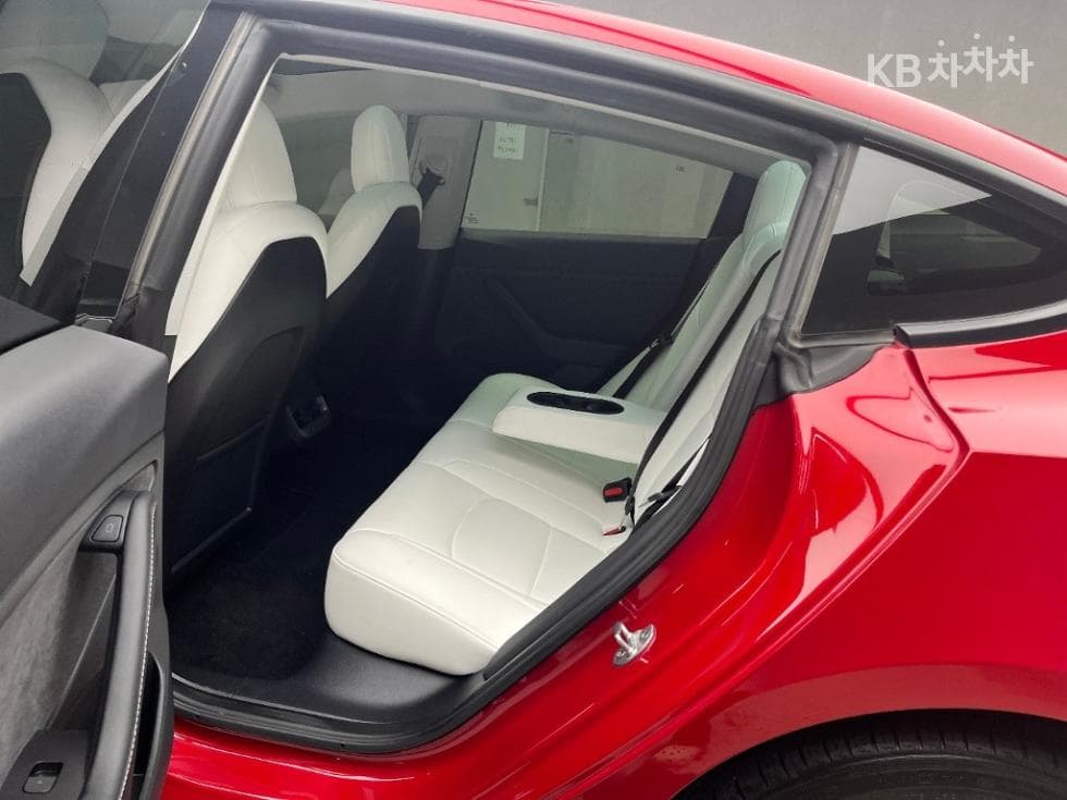 테슬라 Model 3Long Range - 6