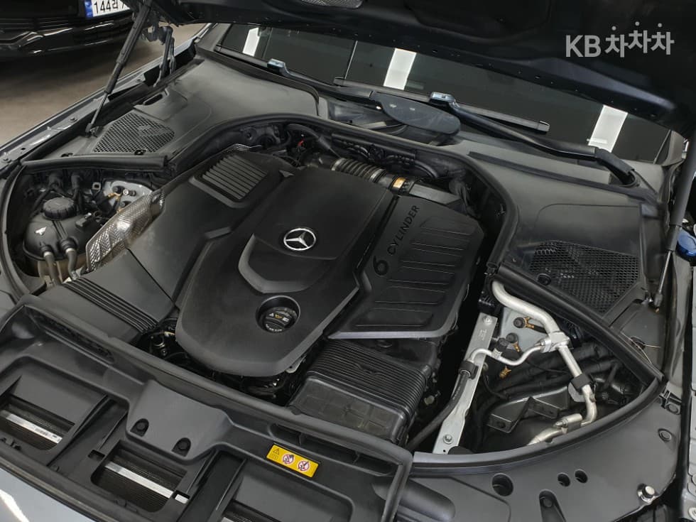 Mercedes-Benz S-Class W223S350d Standard - 7
