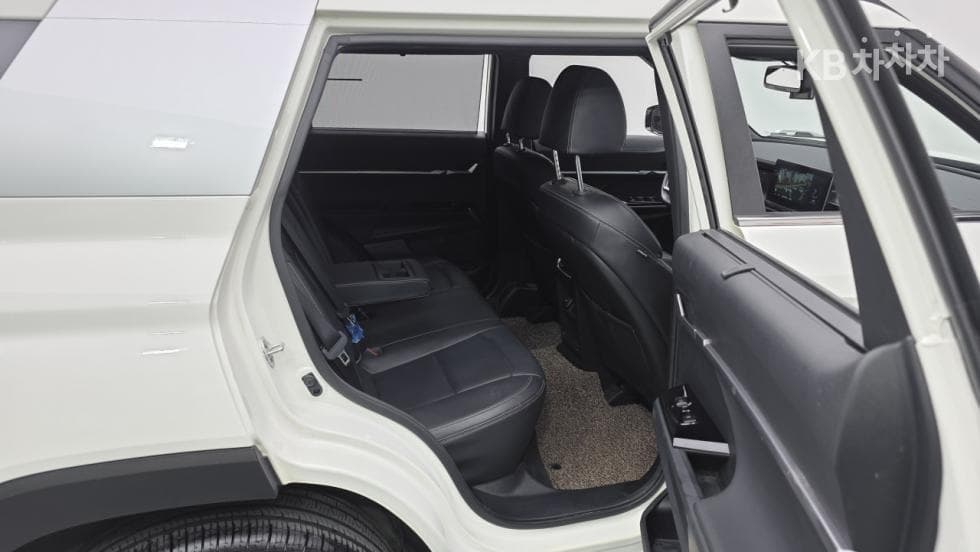 KG Mobility 토레스(J100)1.5 GDI Turbo T7 - 11