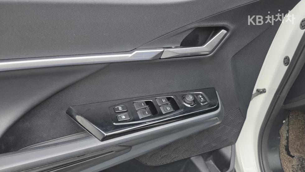 KG Mobility 토레스(J100)1.5 GDI Turbo T7 - 19