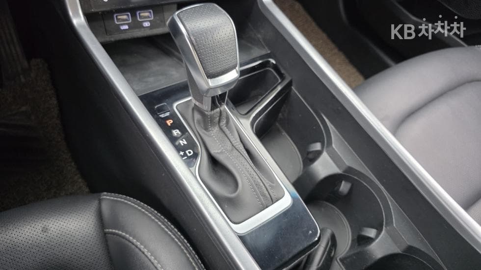 KG Mobility 토레스(J100)1.5 GDI Turbo T7 - 27