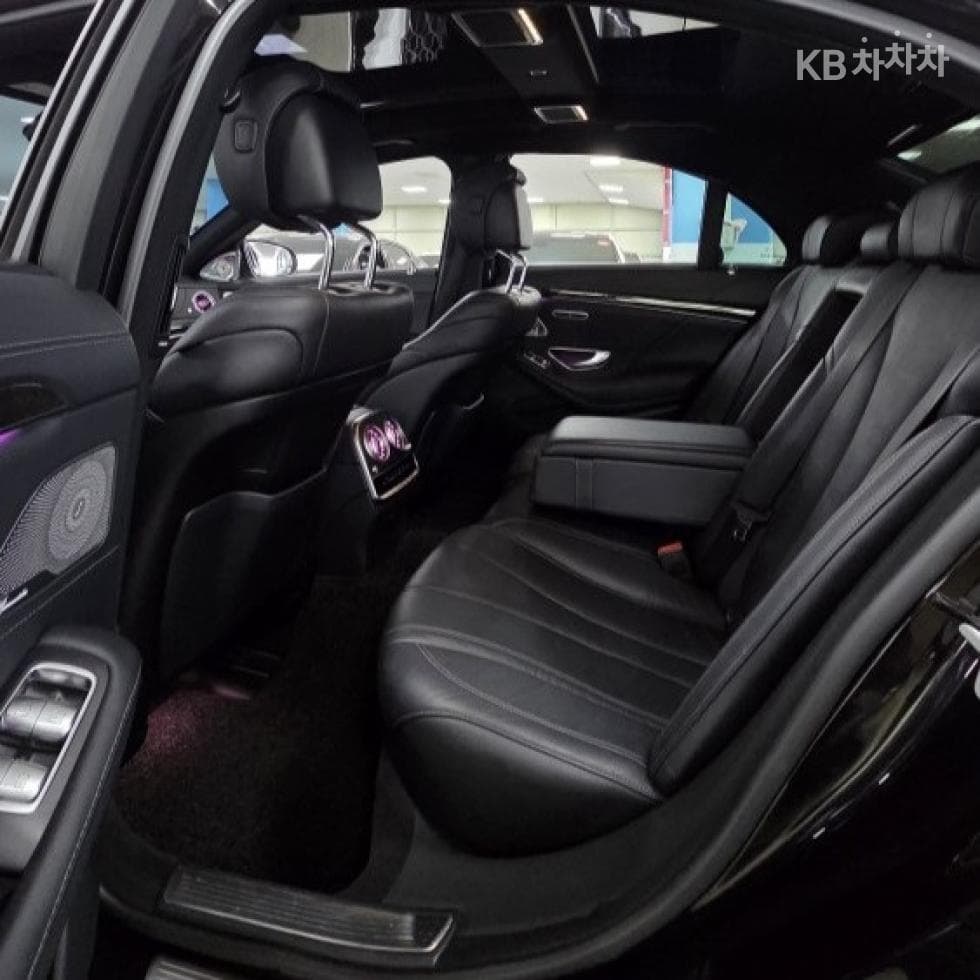 Mercedes-Benz New S-ClassS350L W222 - 7