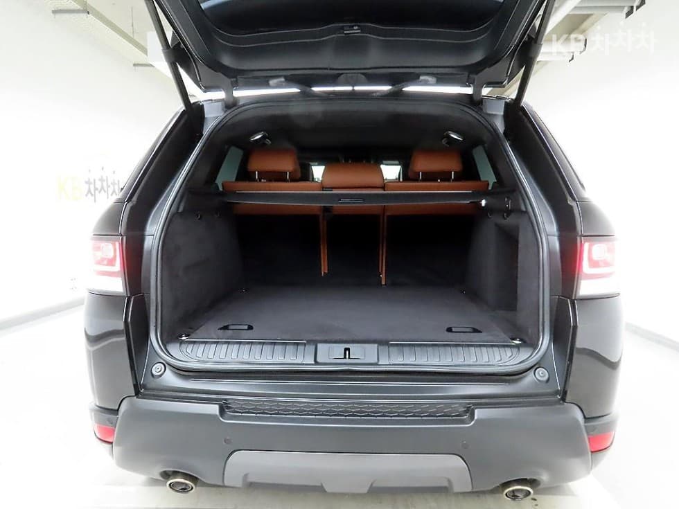 Land Rover Нов Рендж Ровер Спорт3.0 SDV6 Autobiography Dynamic - 5