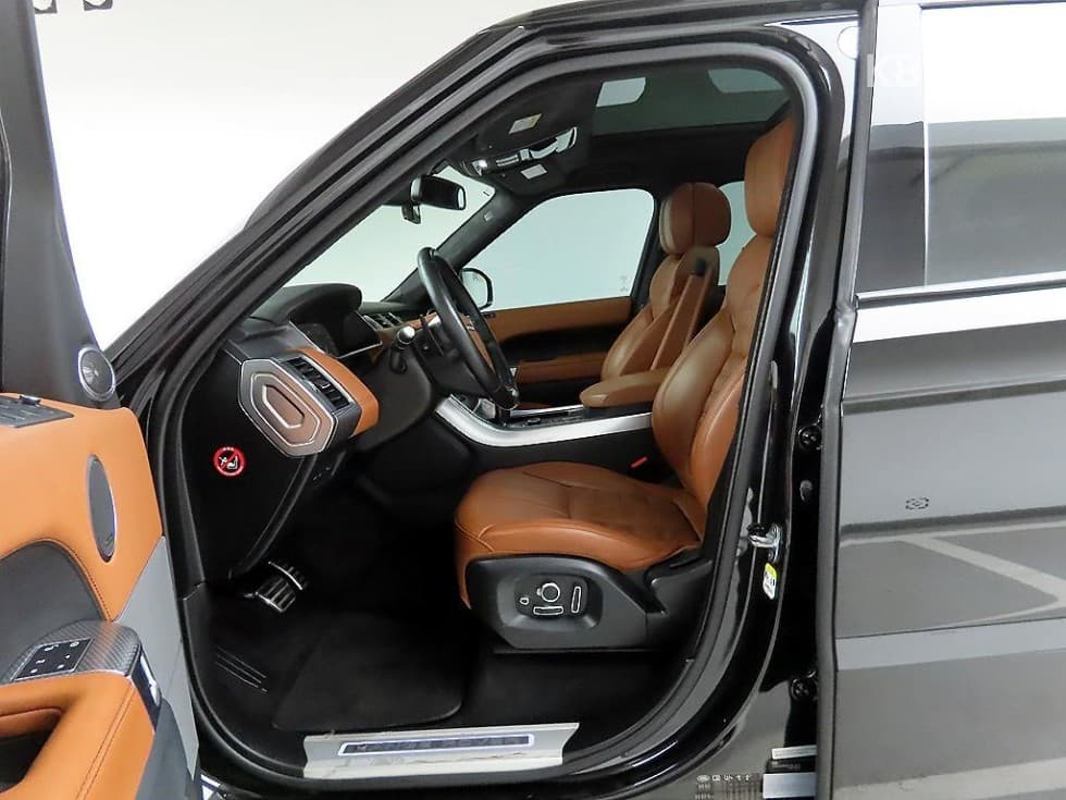 Land Rover Нов Рендж Ровер Спорт3.0 SDV6 Autobiography Dynamic - 12