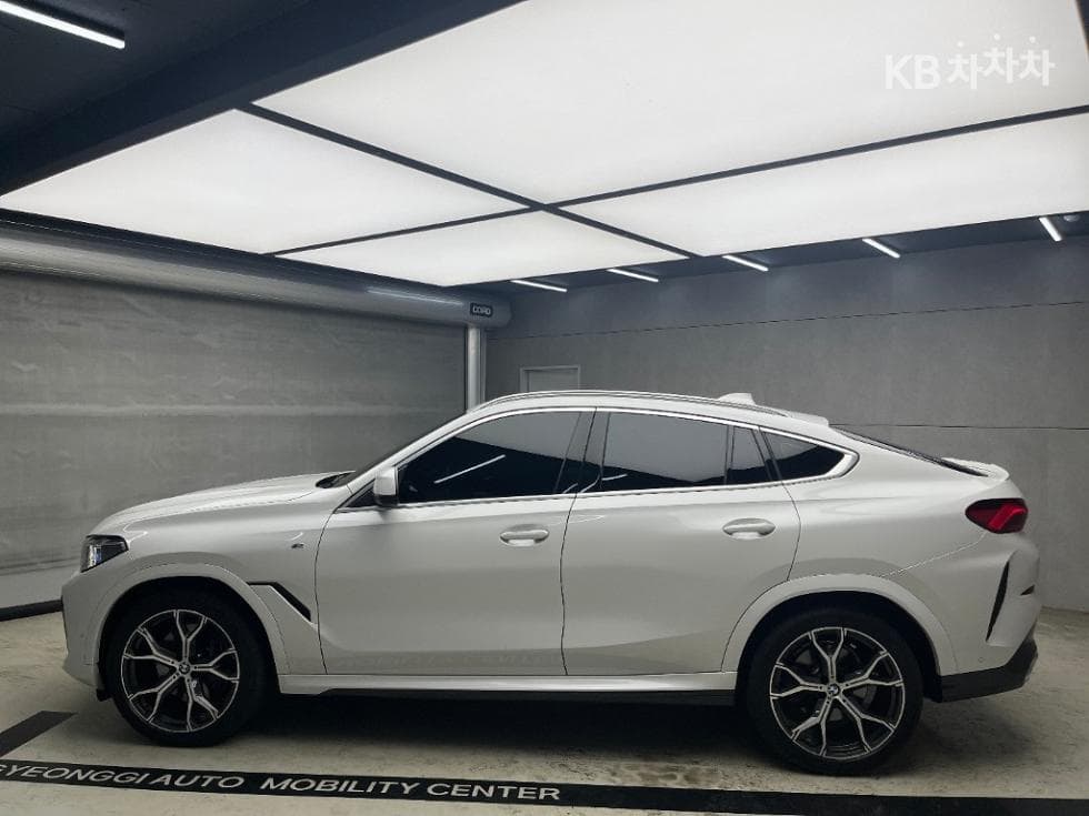 BMW X6(G06)xDrive 30d M Sport - 4