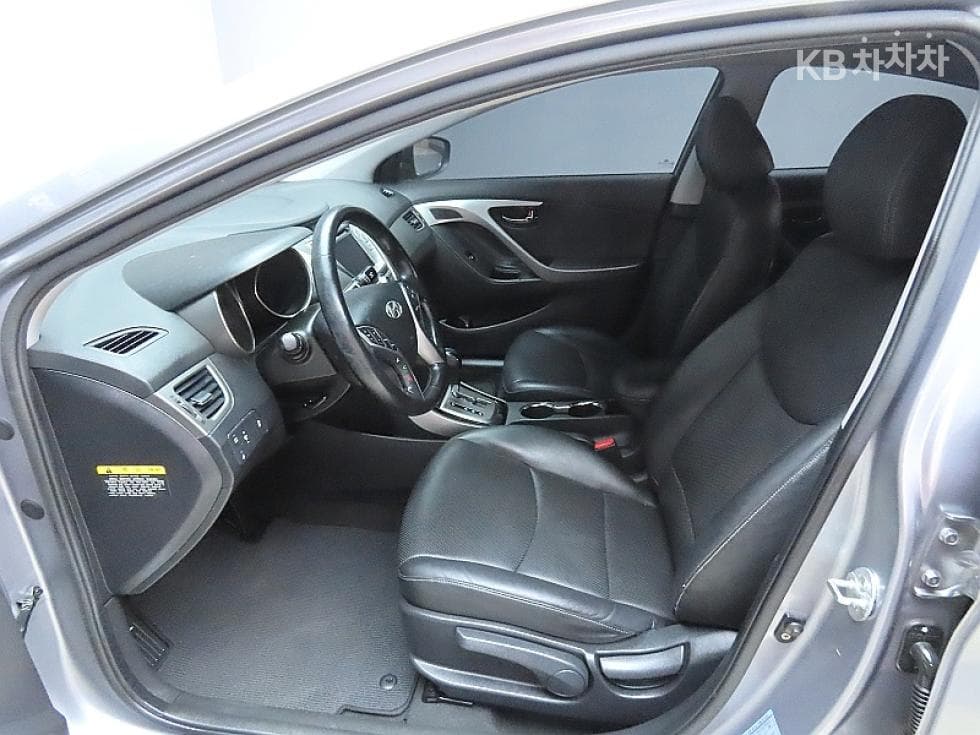 Hyundai Avante (Elantra)MDM16 GDI Modern - 10