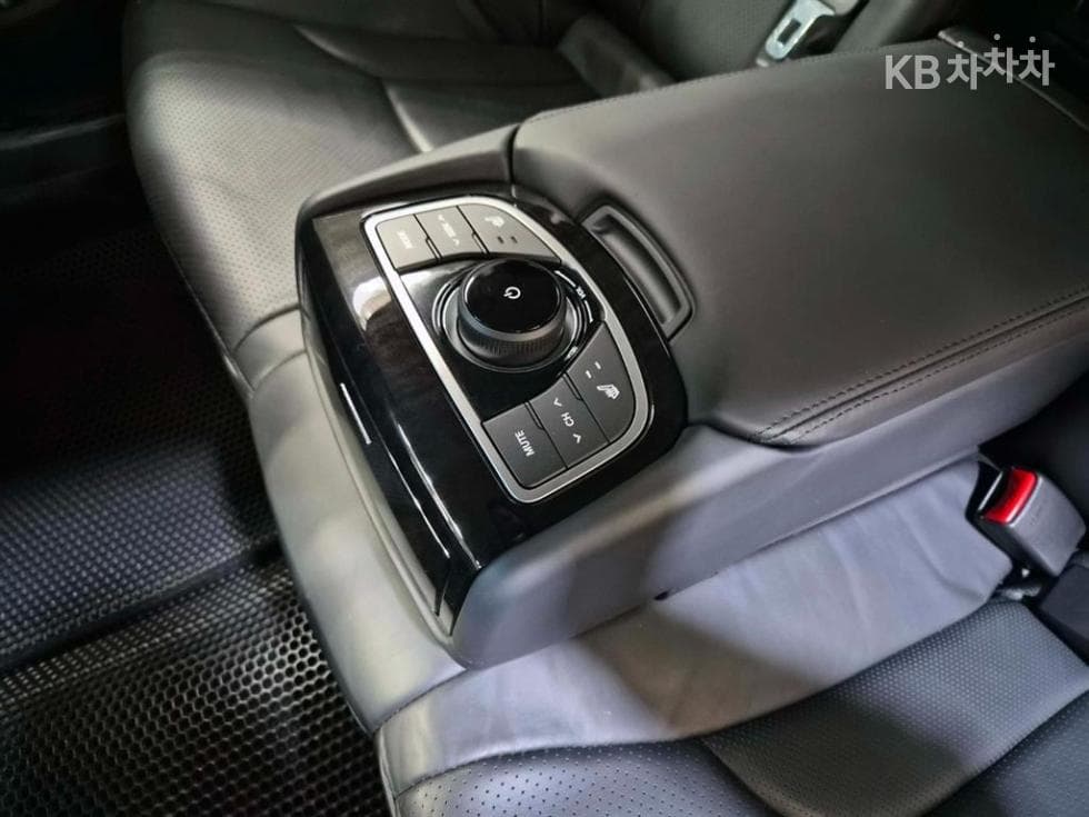Хюндай Grandeur (Azera)HGHG300 Exclusive - 16