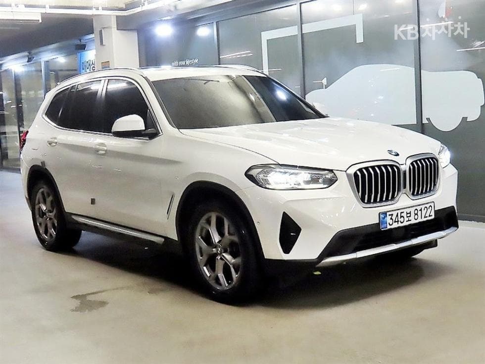 BMW X3 (G01) xDrive 20i xLine - Image 1