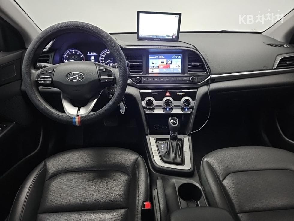 Хюндай The New (фейслифт) Avante (Elantra) ADSmartstream G1.6 Стил - 7